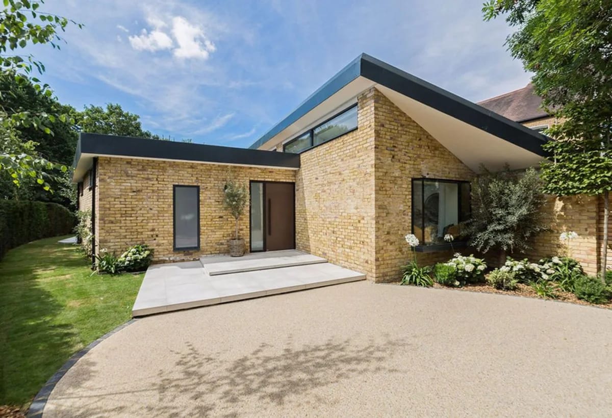 Completed Rosslyn Avenue new-build residence in Barnes.