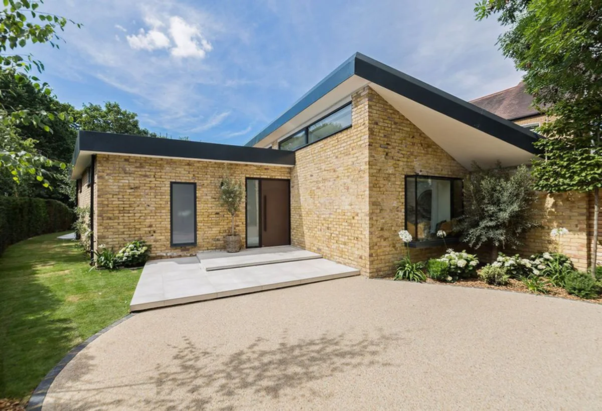 Completed Rosslyn Avenue new-build residence in Barnes.